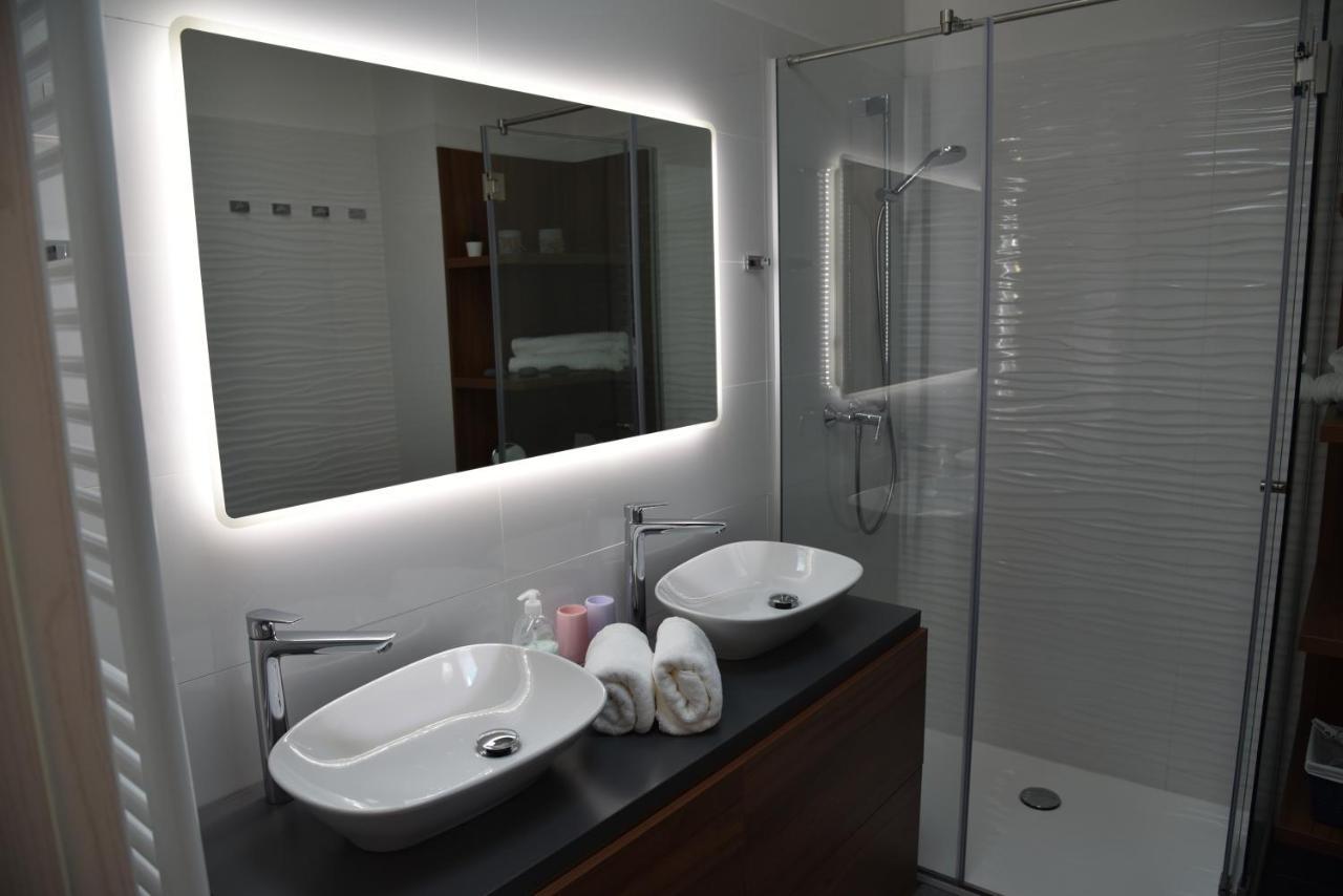 4-Star Zagreb Penthouse Apartment Ngoại thất bức ảnh