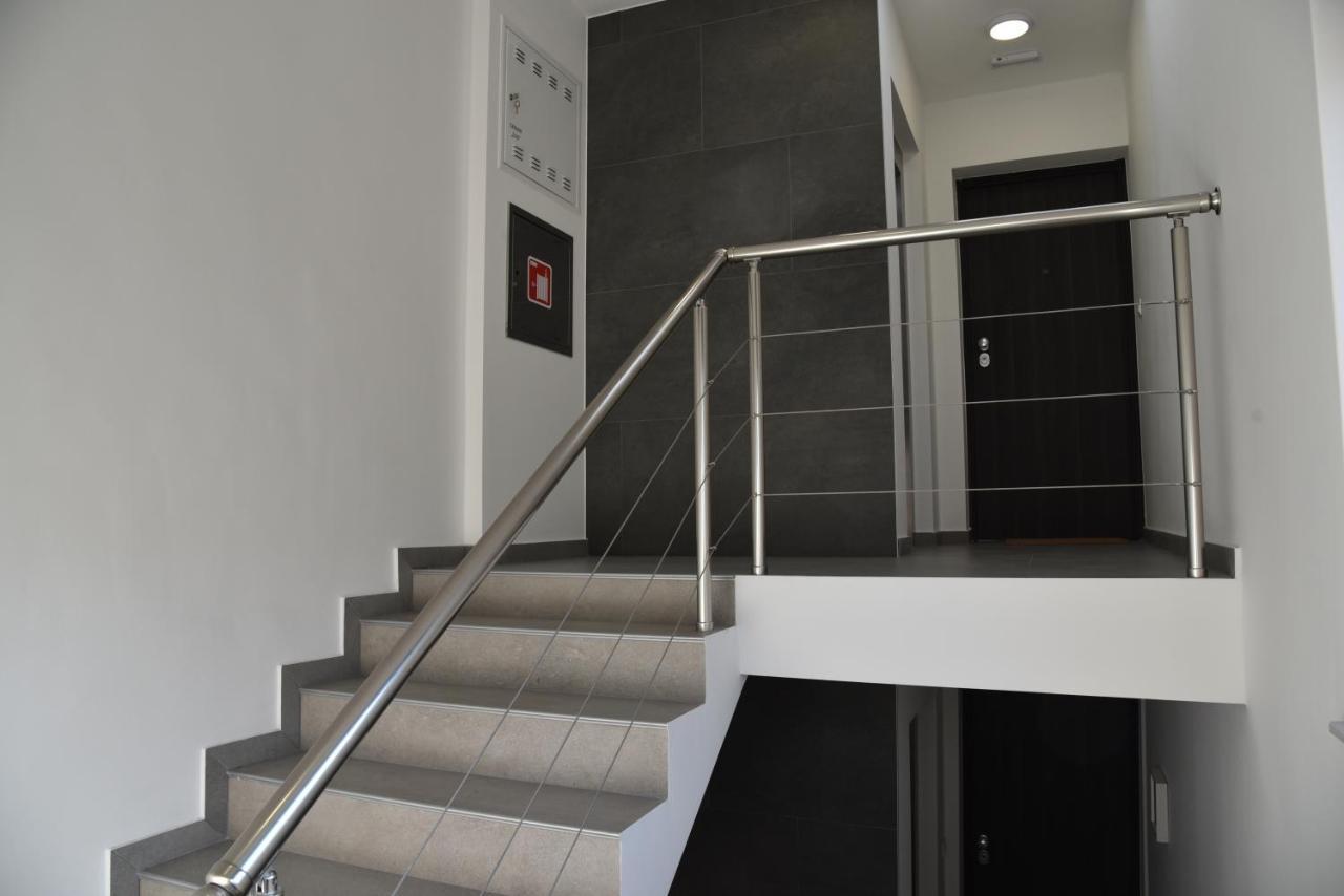 4-Star Zagreb Penthouse Apartment Ngoại thất bức ảnh