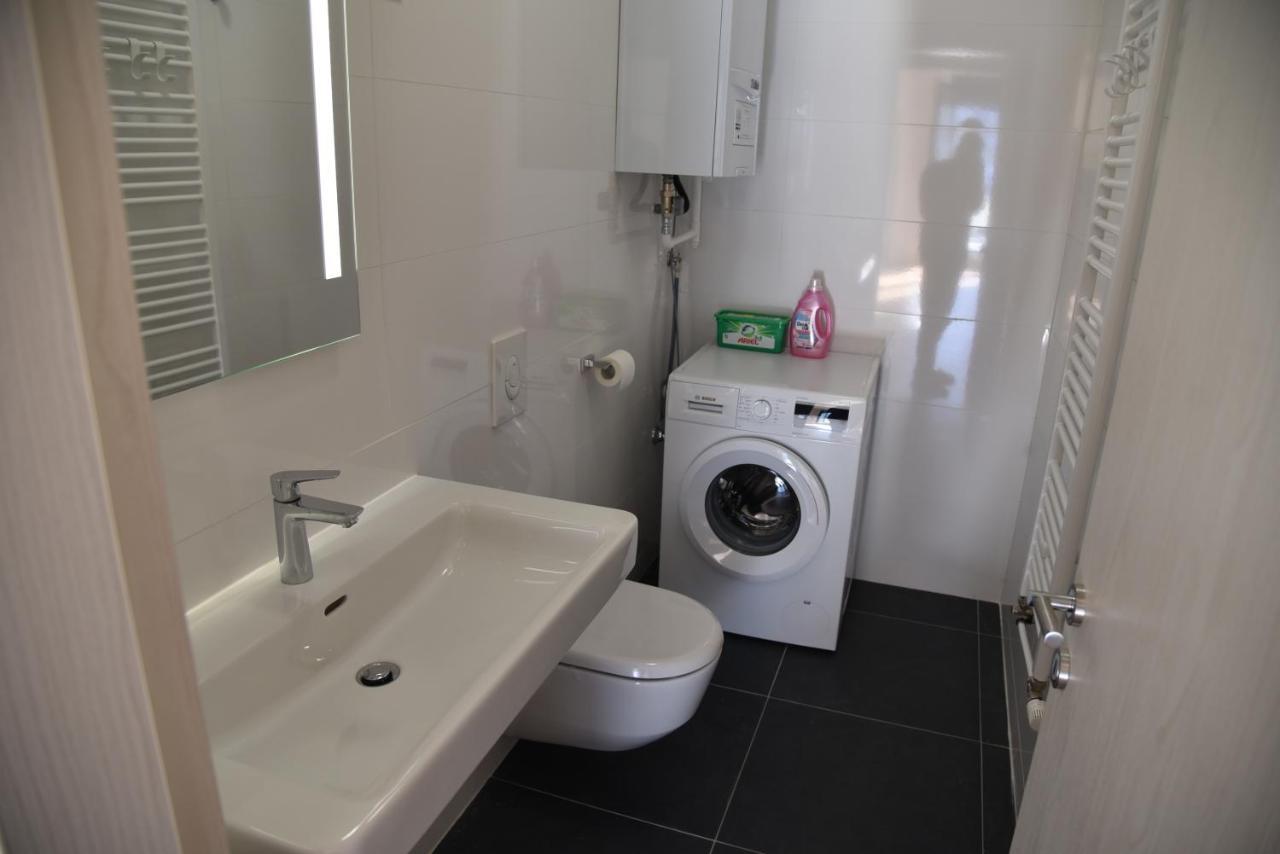 4-Star Zagreb Penthouse Apartment Ngoại thất bức ảnh